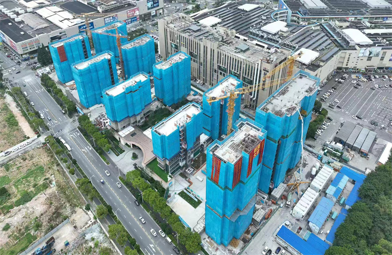2026年6月30日，中天江苏公司承建的2024G27项目主体结构圆满封顶。